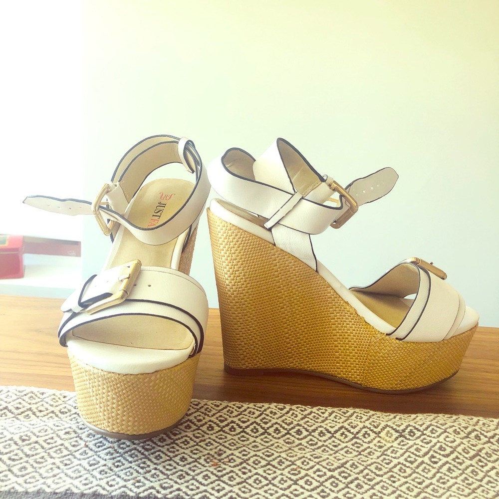 NEW White wedges - size 5.5